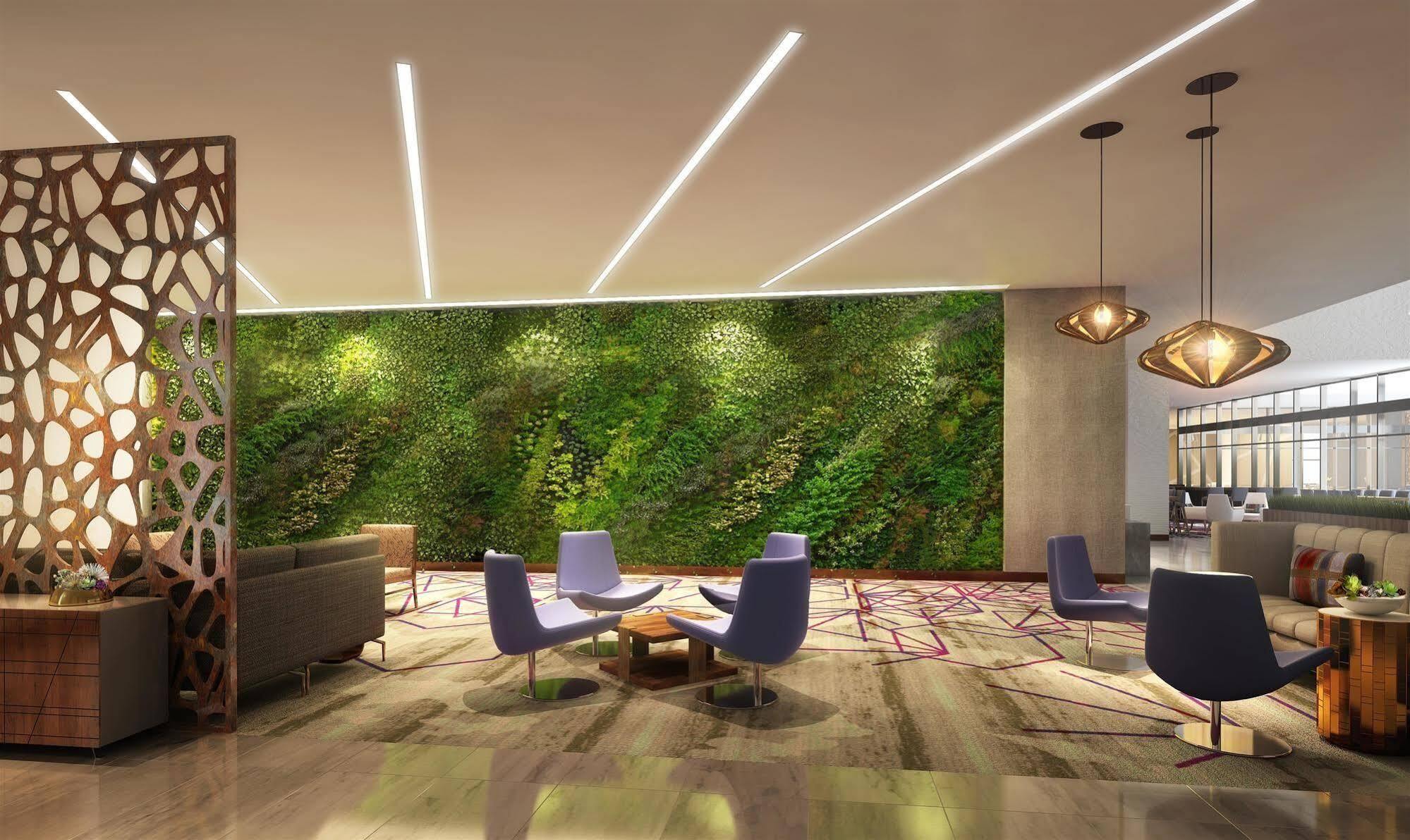 Embassy Suites Amarillo Downtown Bagian luar foto